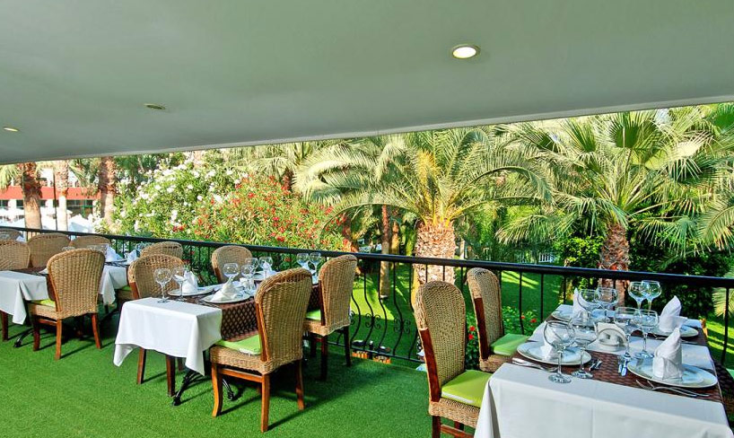 Delphin Deluxe Resort
